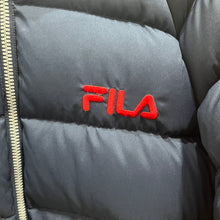 Carregar imagem no visualizador da galeria, Chaqueta Plumas Fila 90’s Vintage - S/M

