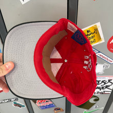 Cargar imagen en el visor de la galería, Gorra Taz USA Olympics 1996 Starter Vintage
