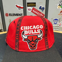 Cargar imagen en el visor de la galería, Gorra Chicago Bulls Starter Mid 90s Vintage
