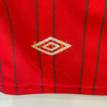 Carregar imagem no visualizador da galeria, Camiseta Gales 1994 Home Umbro - L/XL
