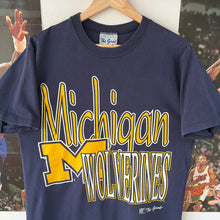 Cargar imagen en el visor de la galería, Camiseta Michigan Wolverines Early/Mid 90’s The Game Vintage - M/L
