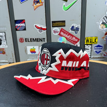 Carica l&#39;immagine nel visualizzatore di Gallery, Gorra AC Milan Drew Pearson 90s Vintage
