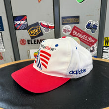 Carregar imagem no visualizador da galeria, Gorra Mundial USA ‘94 1994 Adidas Vintage
