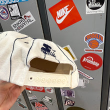 Cargar imagen en el visor de la galería, Gorra New York Yankees 90s Starter Vintage
