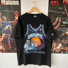 Lade das Bild in den Galerie-Viewer, Camiseta Charlotte Hornets Mid/Late 90’s Starter Vintage - L/XL
