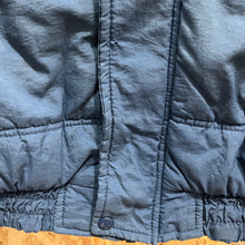Cargar imagen en el visor de la galería, Chaqueta UNC Tar Heels 90’s Pro Player Vintage - S/M
