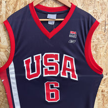 Load image into Gallery viewer, Camiseta USA Basketball 2003 Road Tracy McGrady #6 Reebok Vintage - M/L
