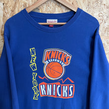 Load image into Gallery viewer, Sudadera New York Knicks Mitchell &amp; Ness Y2K - L/XL
