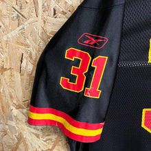 Cargar imagen en el visor de la galería, Camiseta Kansas City Chiefs 2004-05 Alternate Priest Holmes #31 Reebok Vintage - XL/XXL
