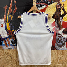 Cargar imagen en el visor de la galería, Camiseta Real Madrid Baloncesto 1993/94 Home Ewing Vintage - S/M
