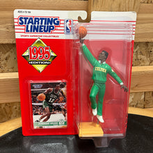Charger l&#39;image dans la galerie, BNIB Figura Dominique Wilkins Boston Celtics Starting Lineup 1995 Vintage
