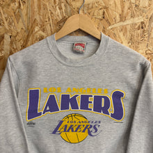 Charger l'image dans la galerie, Sudadera Los Angeles Lakers Mid 90’s Nutmeg Mills Vintage - L Youth
