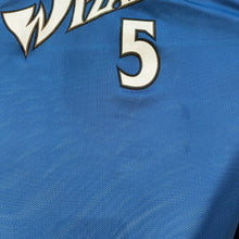 Load image into Gallery viewer, Camiseta Washington Wizards Road 2001-03 Juwan Howard #5 Champion Vintage - L/XL
