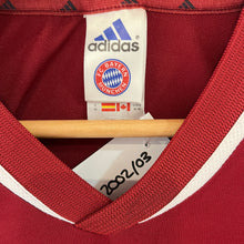 Cargar imagen en el visor de la galería, Camiseta Bayern Munich 2002-03 Home Adidas Vintage - M/L
