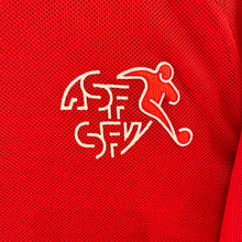 Carica l&#39;immagine nel visualizzatore di Gallery, Camiseta Suiza 2008 Home Puma - M/L
