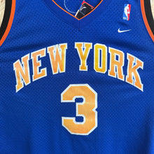 Carregar imagem no visualizador da galeria, Camiseta New York Knicks Road 2004/05 Stephon Marbury #3 Nike Vintage- XL/XXL
