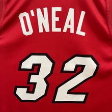 Cargar imagen en el visor de la galería, Camiseta Miami Heat Alternate 2004 Shaquille O’Neal #32 Champion Vintage - XL/XXL

