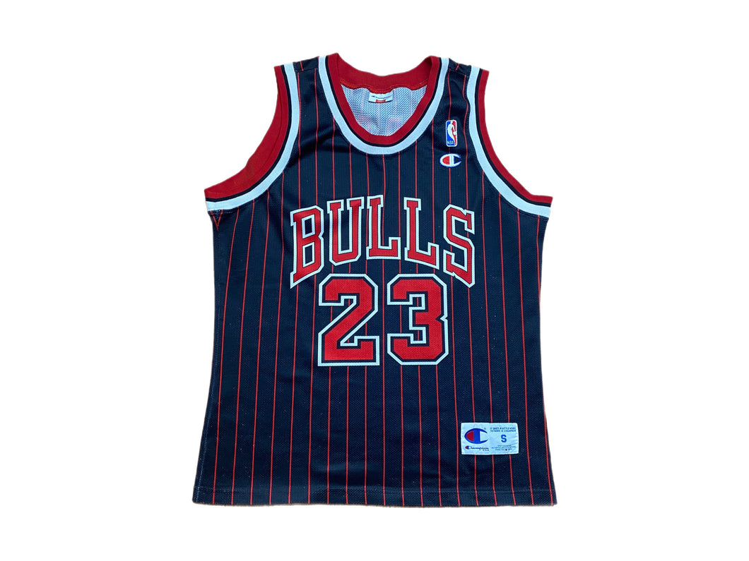 Chicago Bulls Pinstripe Michael Jordan #23 Champion Vintage T-Shirt - S/M